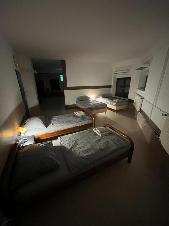 Villa 37B Bed And Breakfast Варшава Екстериор снимка